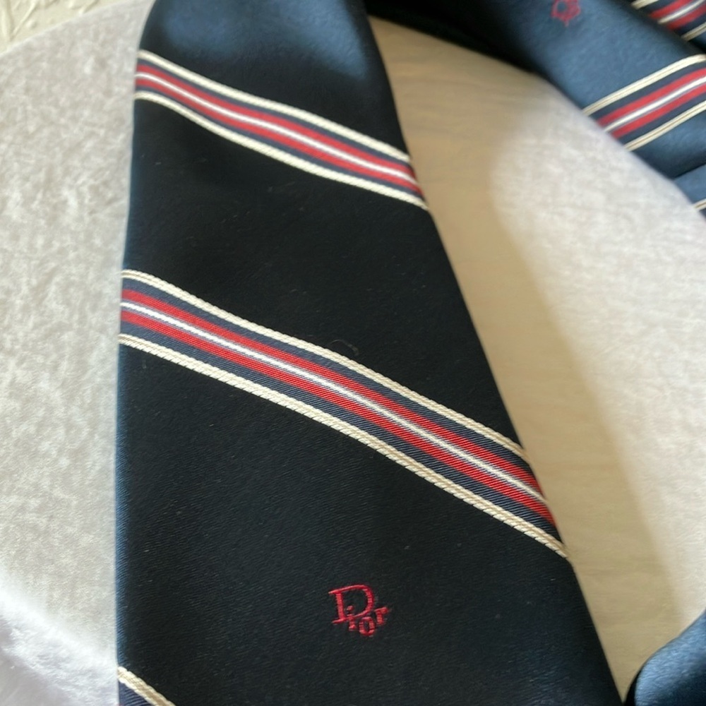 Christian Dior: Classic Navy Striped Tie- Made in USA - Picture 4 of 16
